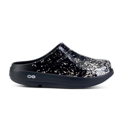 'OOFOS' Women's OOcloog Clog Limited Edition - Black / Champagne Pop -Shoes Boot Store