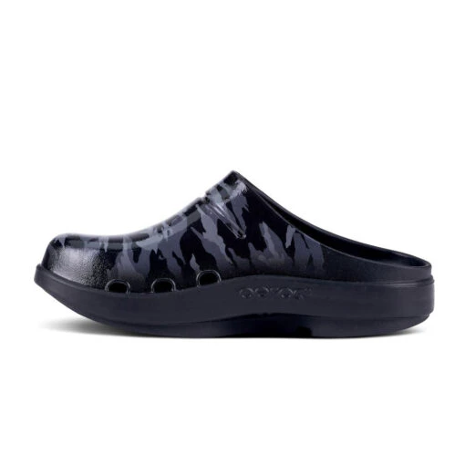 'OOFOS' Women's OOcloog Luxe Pixel Clog - Black / Camo -Shoes Boot Store