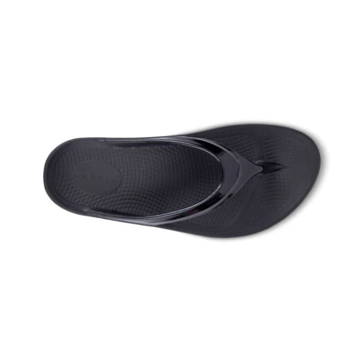 'OOFOS' Women's OOlala Thong - Black Patent -Shoes Boot Store