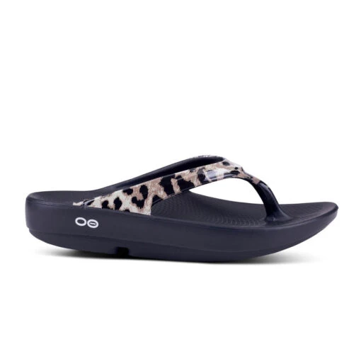 'OOFOS' Women's OOlala Thong Limited Edition - Black / Cheetah -Shoes Boot Store