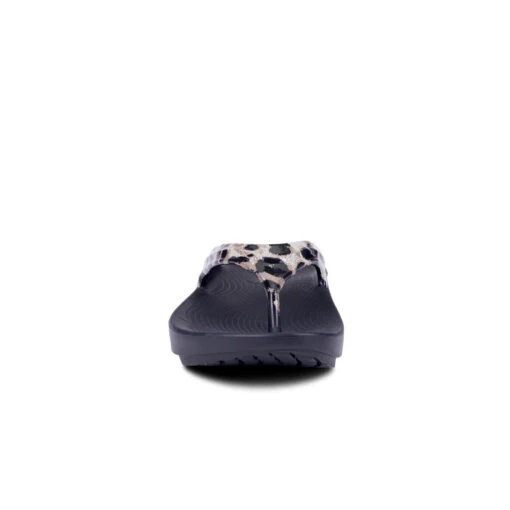 'OOFOS' Women's OOlala Thong Limited Edition - Black / Cheetah -Shoes Boot Store
