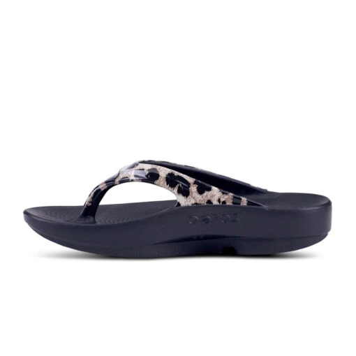 'OOFOS' Women's OOlala Thong Limited Edition - Black / Cheetah -Shoes Boot Store