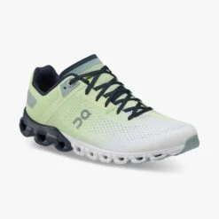 'On Running' Women's Cloudflow - Meadow / White -Shoes Boot Store 35.98685 cloudflow fw22 meadow white w g6 1024x1024@2x