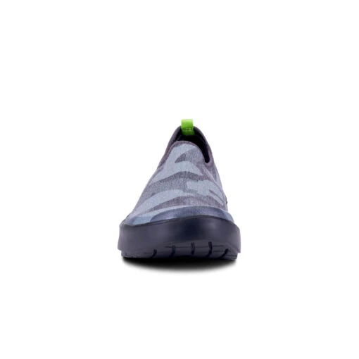 'OOFOS' Women's OOmg EeZee Low Shoe - Black / Grey Camo -Shoes Boot Store